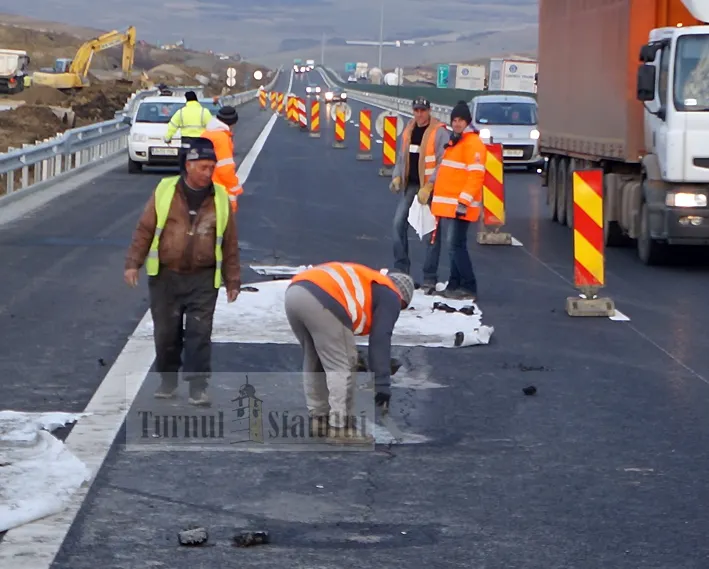 Ce spune CNADNR despre autostrada care a CRĂPAT după doar ZECE zile de la deschidere