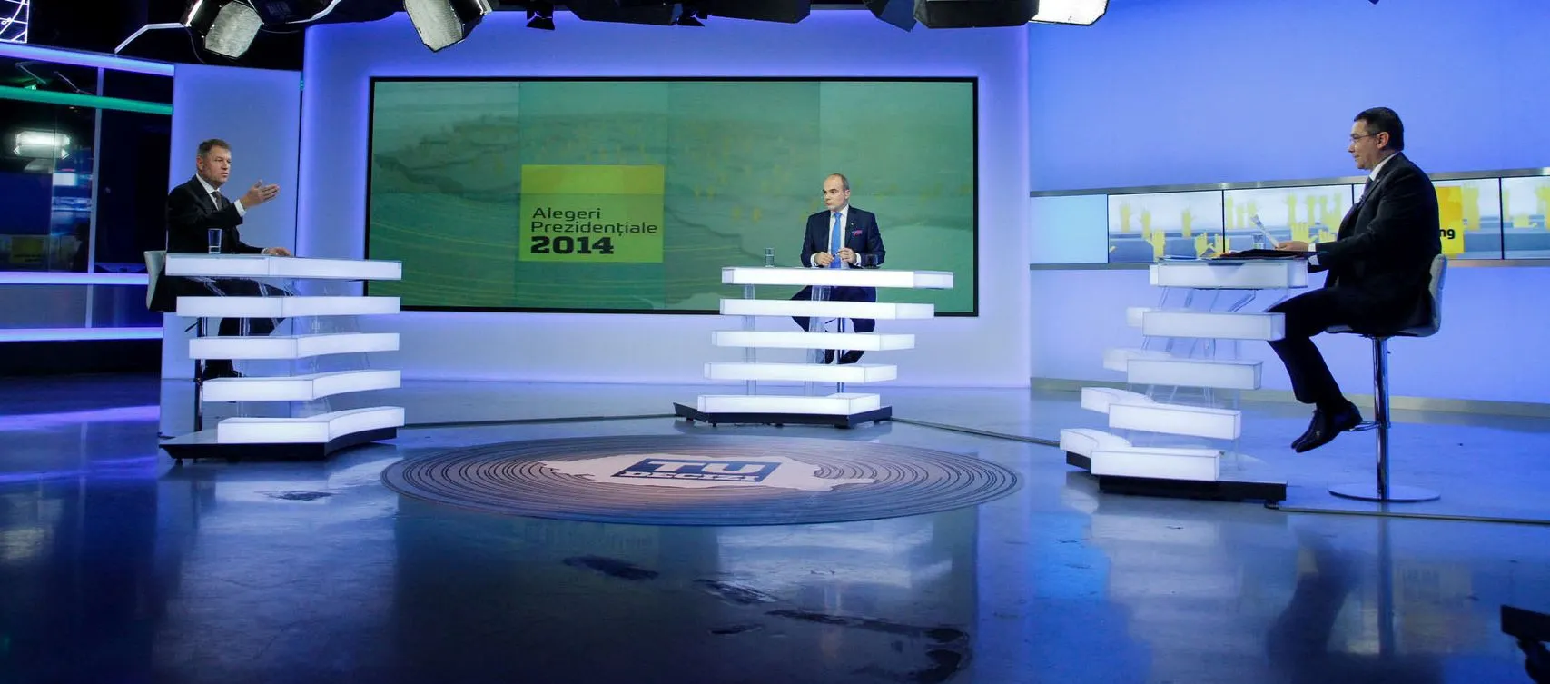PONTA şi IOHANNIS, PRIMA CONFRUNTARE, LA REALITATEA TV. ÎNREGISTRAREA EMISIUNII
