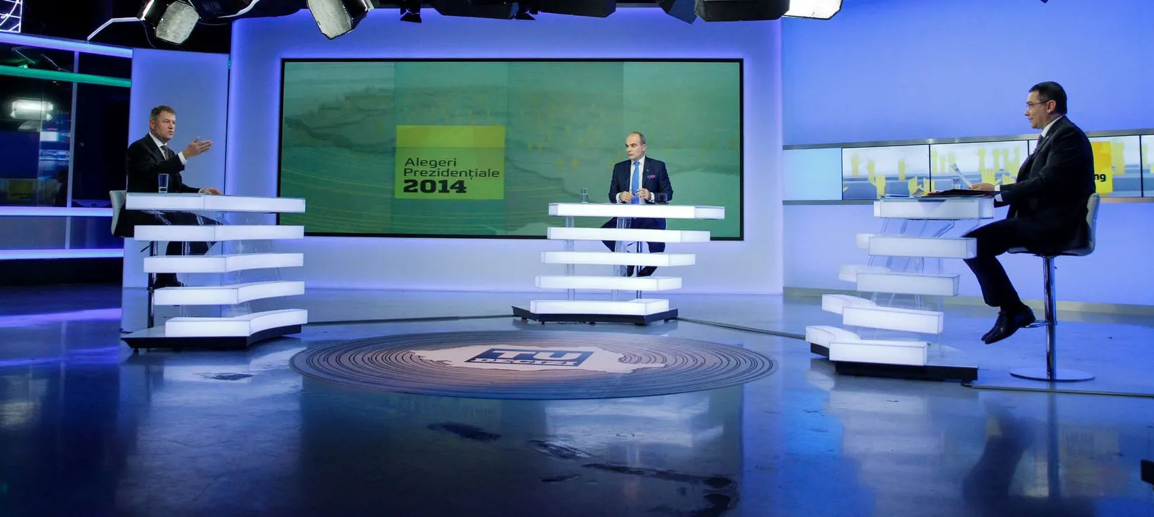SONDAJ. Cine a câștigat dezbaterea tv: KLAUS IOHANNIS sau VICTOR PONTA?