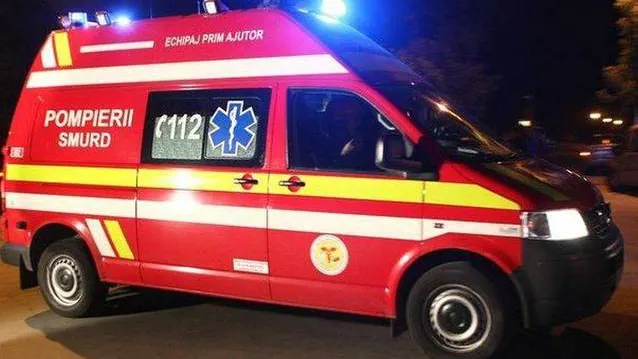 DRAMĂ. Un elev A MURIT ÎN CURTEA ŞCOLII sub ochii colegilor și ai profesorilor