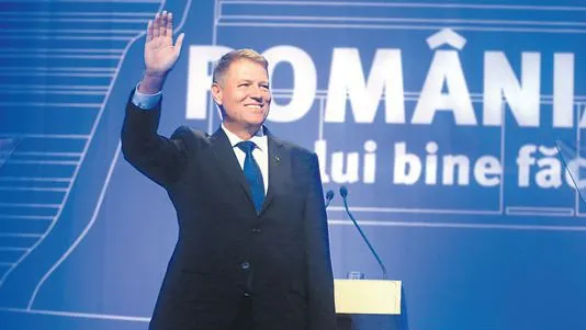 Iohannis, la lansarea volumului autobiografic: Nu o să găsiți senzaționalul în cartea mea 