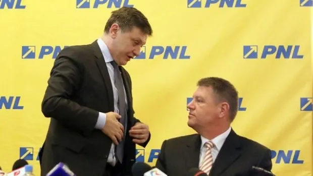 Crin Antonescu: L-am felicitat pe IOHANNIS pentru rezultatul extraordinar, MĂ BUCUR!