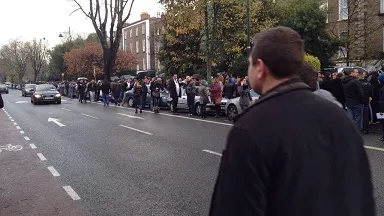 REZULTATE ALEGERI PREZIDENTIALE 2014 DIASPORA. Coada IMENSA la Dublin, peste 3.000 de romani