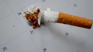 Când să te laşi de fumat, ca să trăieşti cu 10 ani mai mult