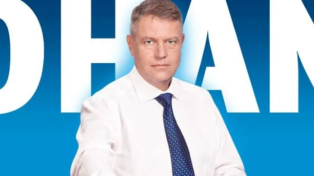 IOHANNIS, criticat de un creator de modă: "Are ceva PROBLEME"