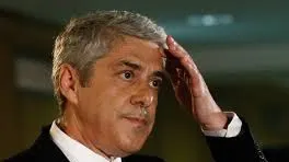 Fostul premier al unei ţări europene acuzat de corupţie refuză să iasă din închisoare