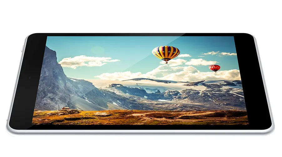 REVOLUȚIA pornită de Apple ajunge și la alții... cu ÎNTÂRZIERE de doi ani!