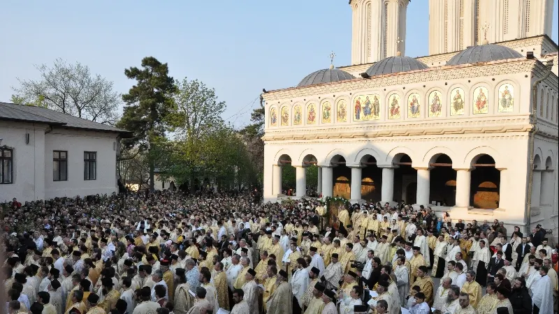 Ce spune Iohannis despre impozitarea Bisericii