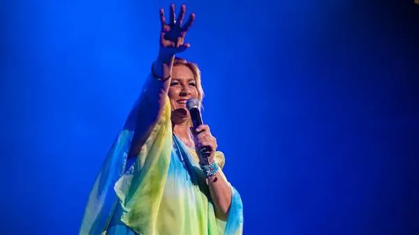 Romina Power, GAFĂ MONUMENTALĂ la PRIMUL CONCERT de la București