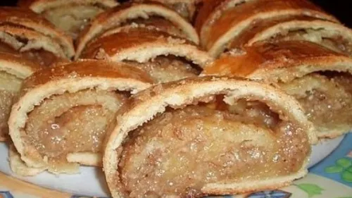 Cum să faci rapid o ruladă de nuci