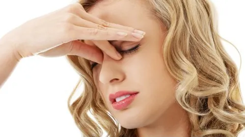 Cum să îţi cureţi sinusurile în 30 de secunde: o metodă neaşteptat de simplă şi eficientă