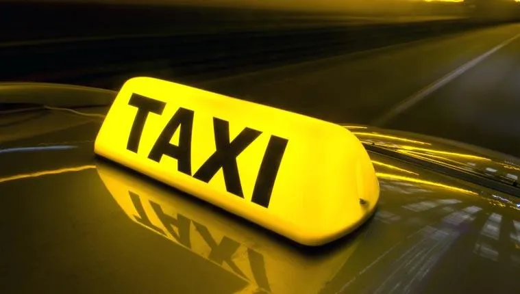 Impozit pe bacşiş! Taximeriştii trebuie să cumpere alte aparate de marcat