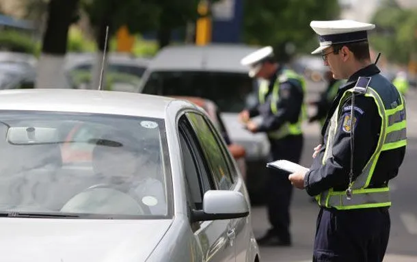 Atenţie, şoferi! Cresc amenzile auto, cea mai mare ajunge la 1.950 de lei