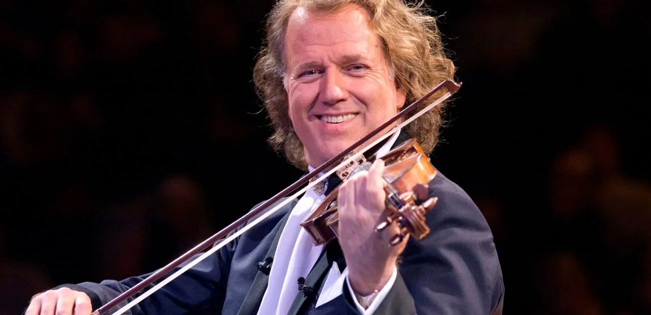 Celebrul violonist André Rieu vine la București