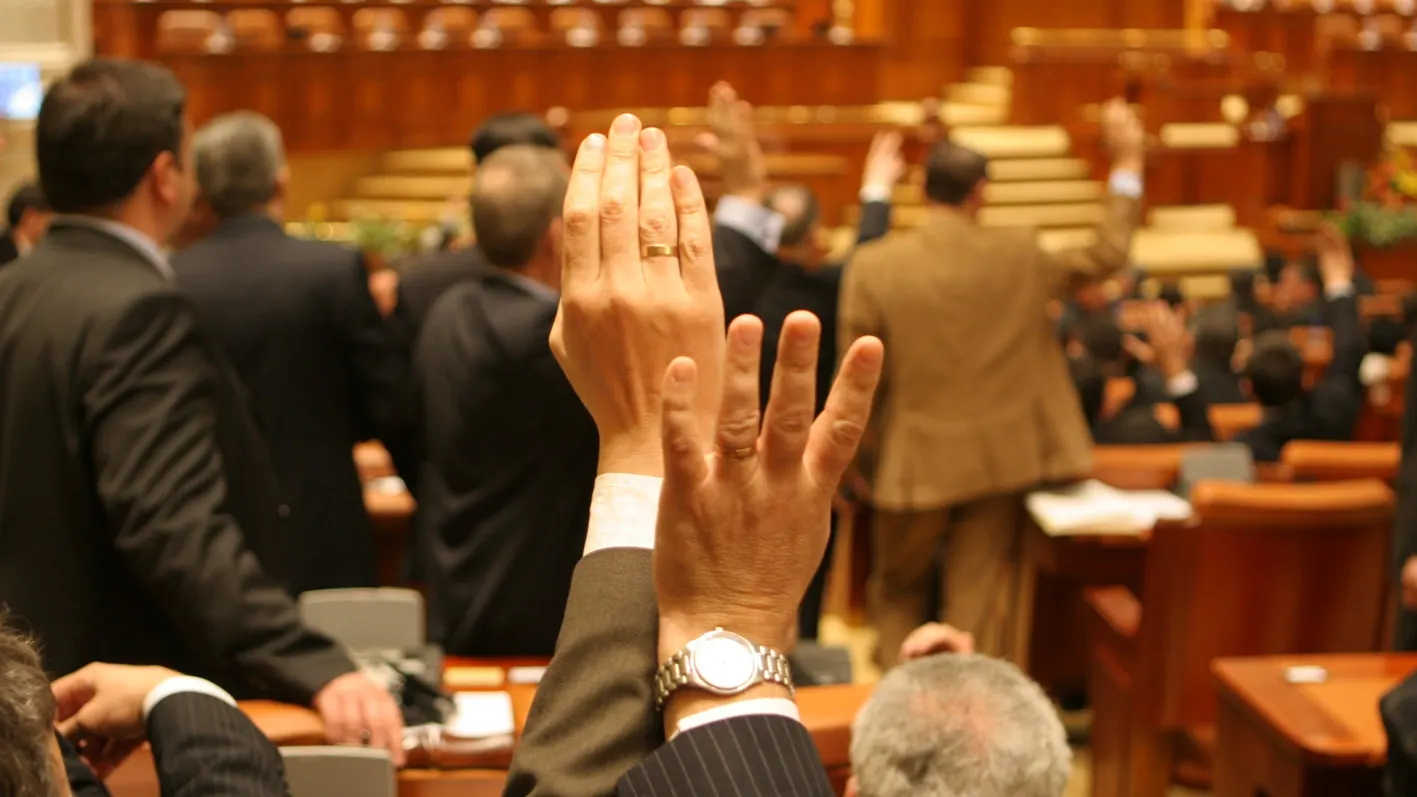 Ridicarea imunităţii deputatului PDL Cătălin Teodorescu ar putea fi supusă din nou la vot