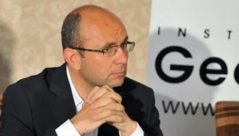 Cozmin Guşă, despre cum i-a păcălit Victor Ponta pe baronii locali