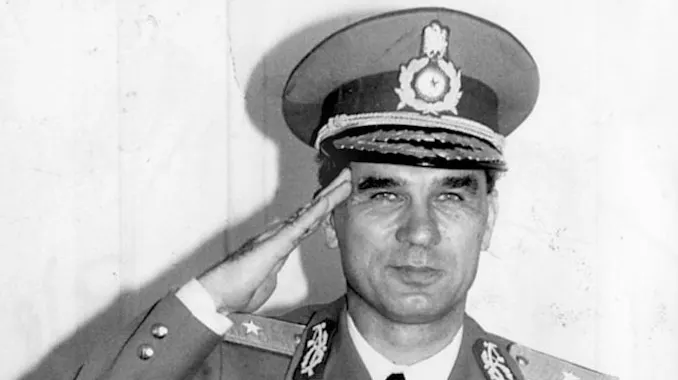 Revolta Armatei! Un colonel îi mitraliază pe generalii din sportul românesc