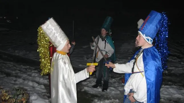 Obicei spectaculos de Crăciun practicat de sute de ani în satele din munții Apuseni