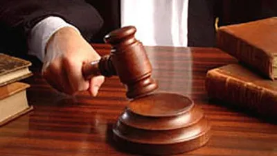 Curtea Constituţională discută luni sesizarea PNL privind bugetul pe 2015