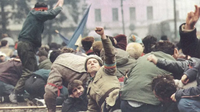 Sirenele au sunat la Timişoara, la 25 de ani de când oraşul a fost declarat liber de comunism