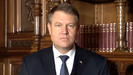 A RISCAT Klaus Iohannis când şi-a ales ce să citeze din EMINESCU?