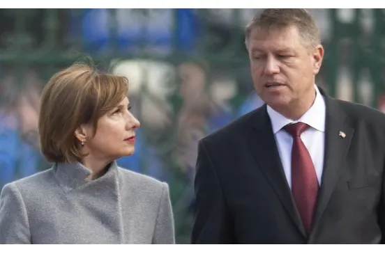 Ce salariu are Carmen Iohannis, după 24 de ani la catedră