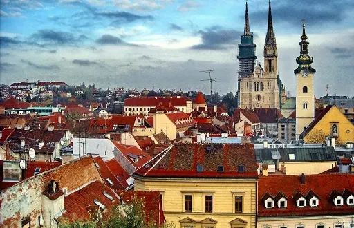 Decizie fără precedent a unei ţări europene: anulează toate datoriile celor mai săraci locuitori
