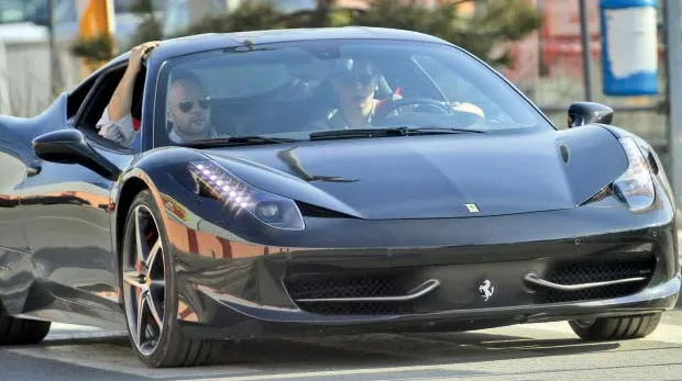 Ţucudean, noul jucător al Stelei, are în garaj maşini de peste 500.000 de euro! Galerie foto!