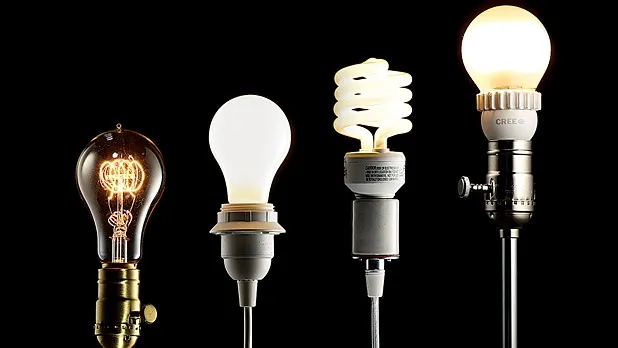 Mici trucuri să scazi factura la energie electrică cu aproape jumătate de preţ