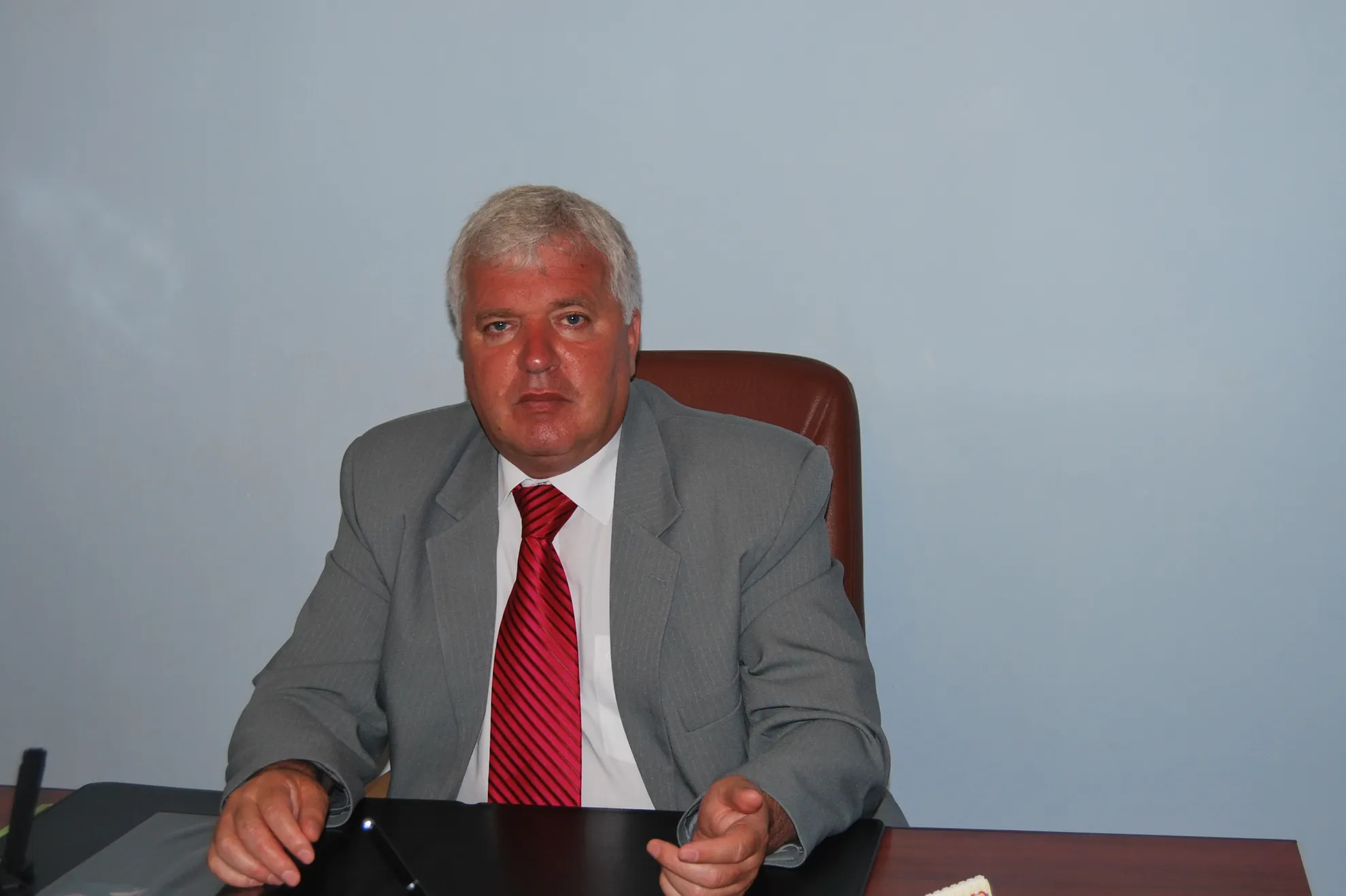 Primarul din Lupeni, Cornel Resmeriță, arestat preventiv în dosarul Gala Bute