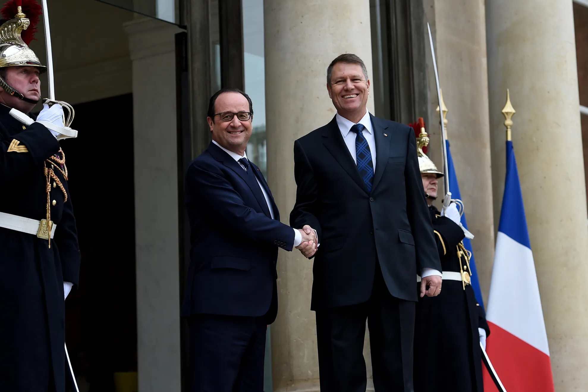 Hollande: Klaus Iohannis este un factor de unitate pentru România