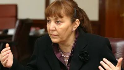 Macovei cere demisia lui Vosganian din Senat. Reacția PNL în cazul Vosganian: "tardivă și moale"