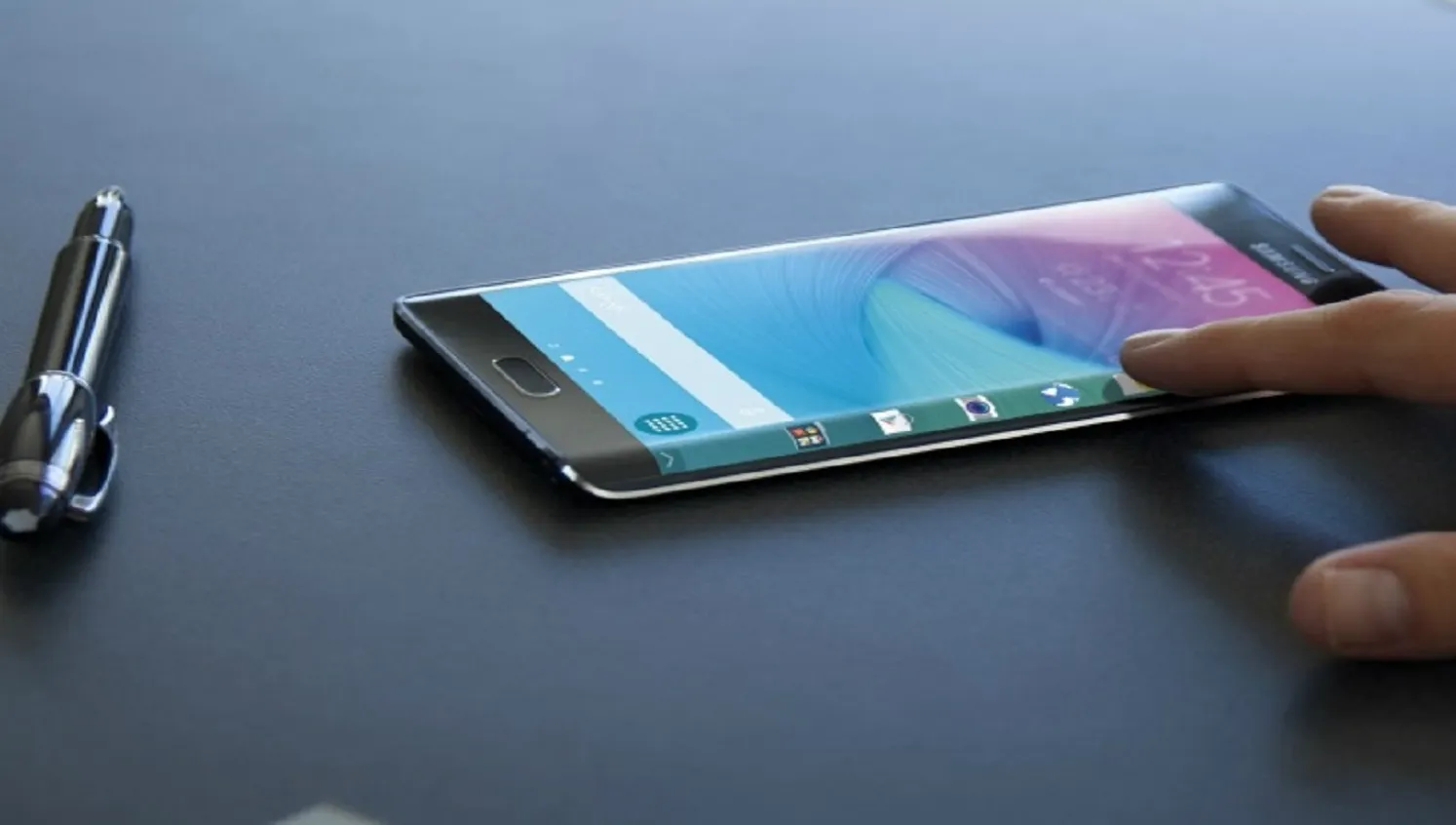 O să spargi iPhone 6 de ciudă când vezi ce lansează Samsung! E superb și super dotat!