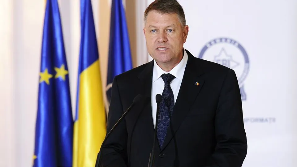 Sorin Roșca Stănescu: Tunurile pe Klaus Iohannis