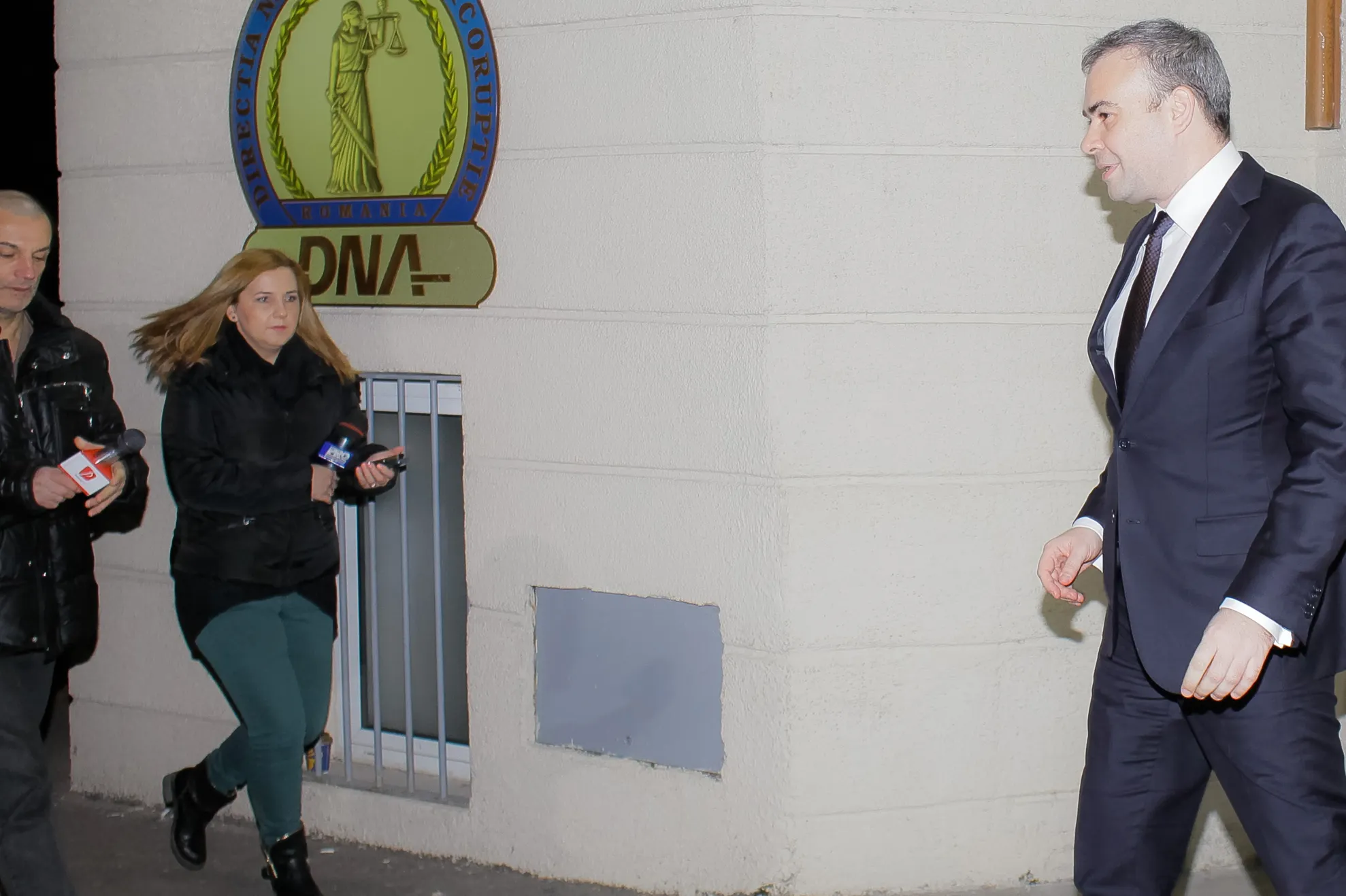 Darius Vâlcov, audiat la DNA. Procurorii cer arestarea fostului ministru de Finanțe