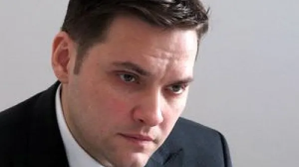 Contestaţia în cazul Şova, discutată la CCR pe 8 aprilie. Zegrean: Cei ce dau legile să le respecte