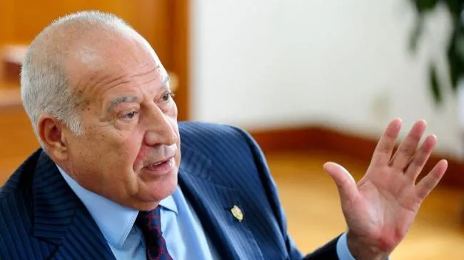 Dan Voiculescu îl dă în judecată pe Traian Băsescu