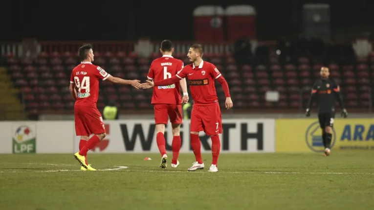 Tribunalul Bucureşti a luat azi în discuţie cazul insolvenţei la Dinamo