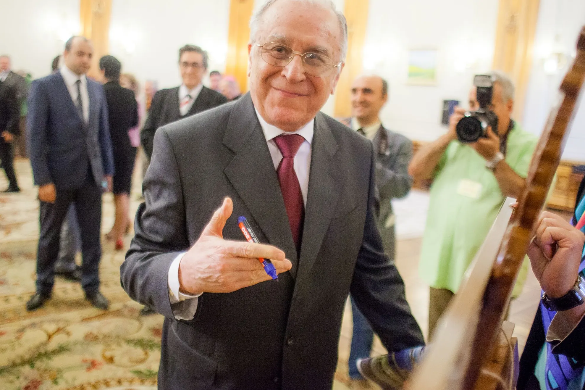 Lavinia Șandru, mesaj de ziua lui Ion Iliescu: Uitați-vă la cărarea care se face la DNA