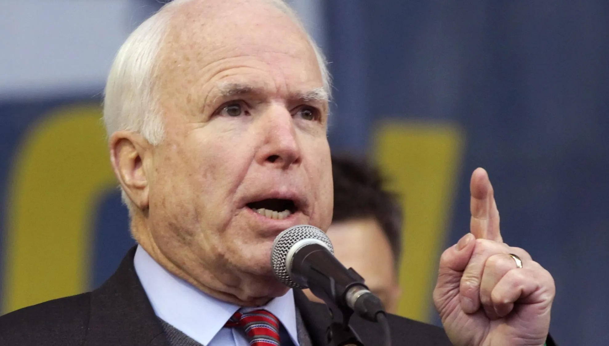John McCain avertizează: Armata rusă ar putea ataca orașul ucrainean Odesa