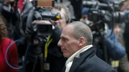 "Faimosul deget" arătat de Varoufakis Germaniei, un trucaj al unei televiziunii germane