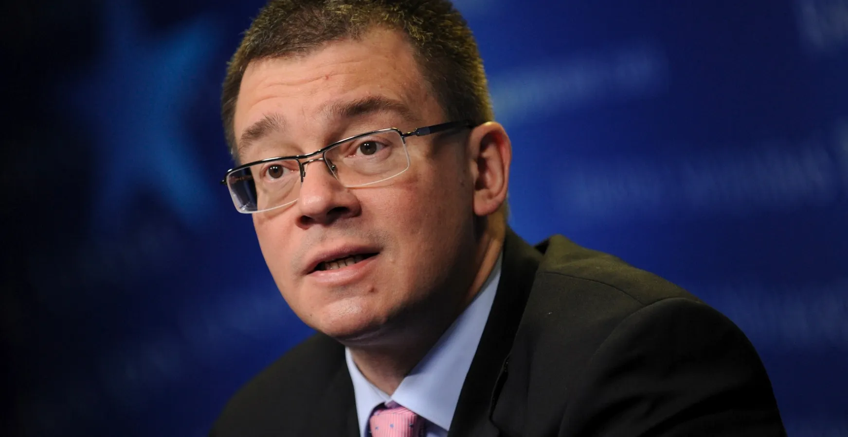 Reacția lui Mihai Răzvan Ungureanu, după ce ”a fost dat dispărut” de la Cotroceni