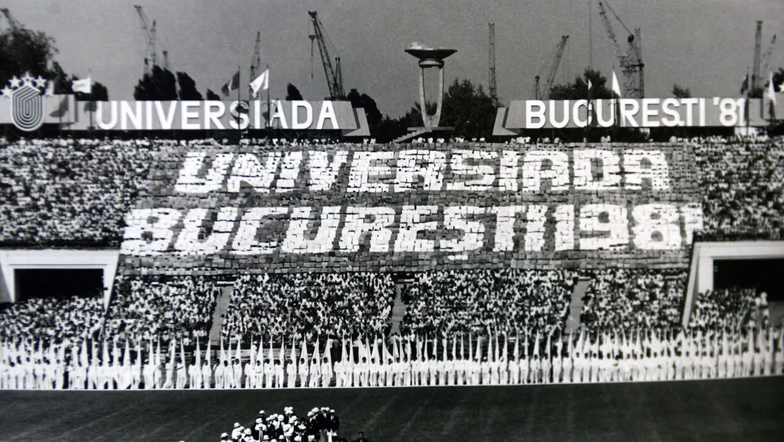 Universiada în România, Pro și Contra, ora 23.00, Jocuri de Putere
