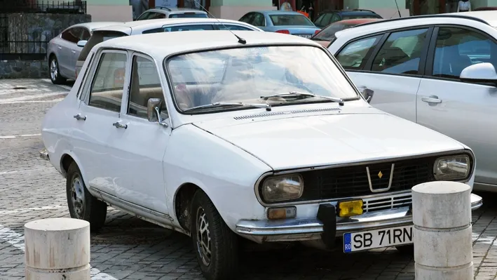 Hoții au furat o mașină și au readus-o reparată