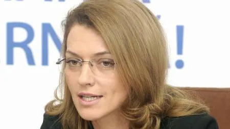 Gorghiu: Îi cer lui Ponta să desecretizeze Master Planul pe Transporturi