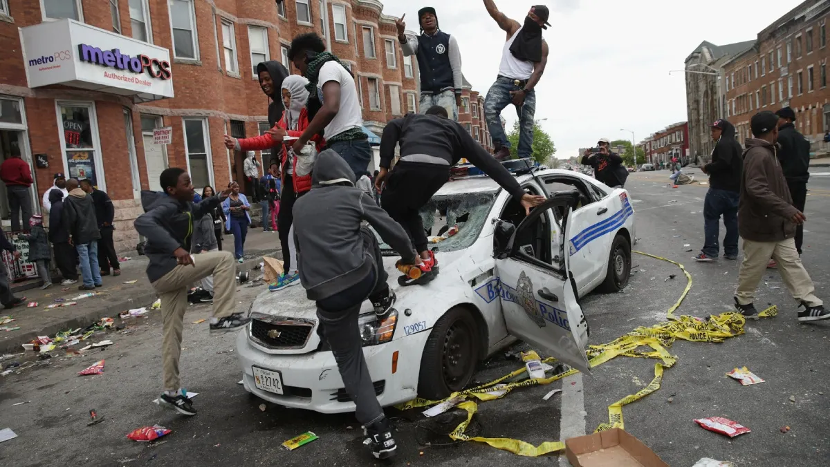 REVOLTA din Baltimore. Analiză: un oraş în luptă cu poliţia
