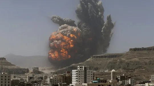 Nou bilanț al victimelor din Yemen: 46 de civili uciși în explozii uriașe