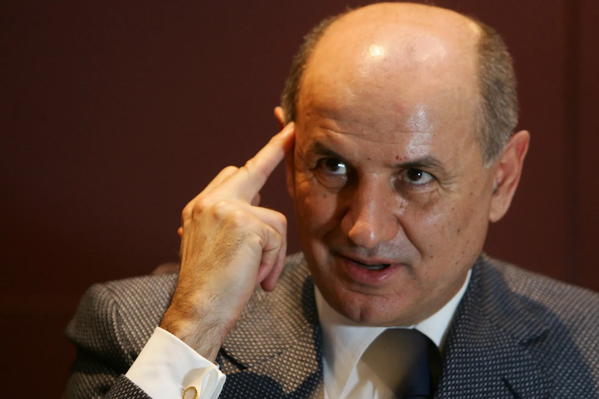 Copos: Limita pasajelor din carte, susceptibile de plagiat, este acceptabilă 