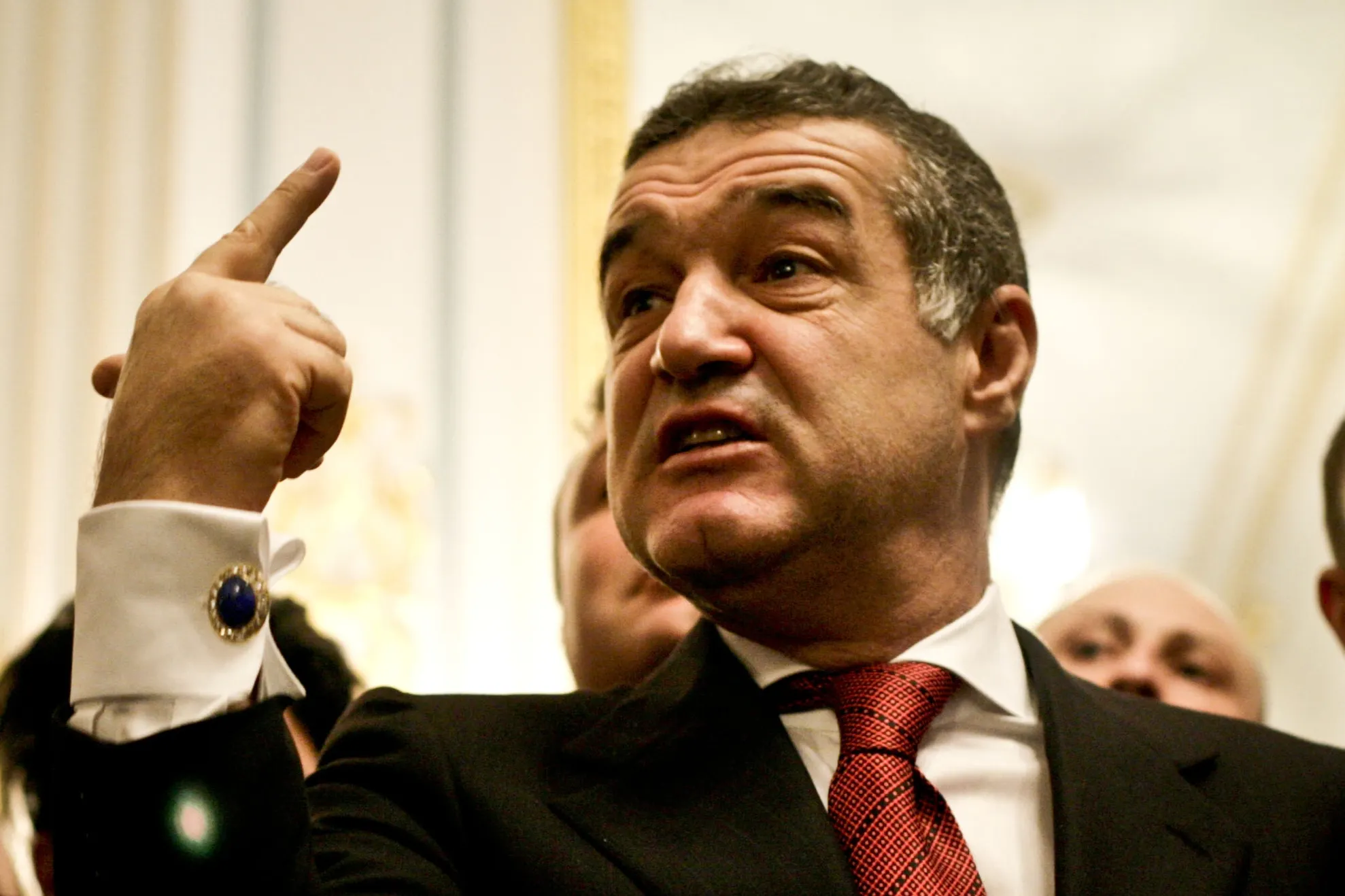 Gigi Becali, inclus într-un top bizar realizat de presa britanică