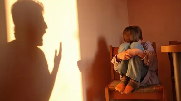 Gest rar în Săptămâna Mare. Cine îi ia apărarea învăţătoarei din Cluj, care a jignit un elev 